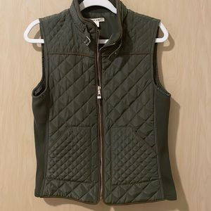 Quilted Army Green Vest - Medium